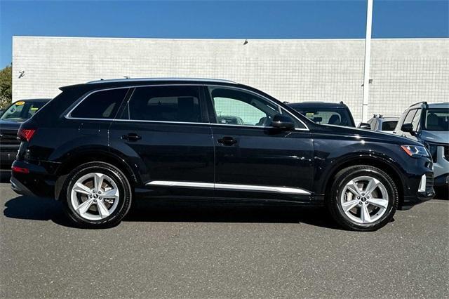 2021 audi q7 45 premium