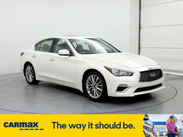 2021 infiniti q50 luxe