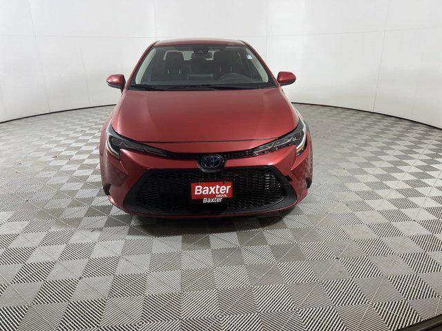 2020 toyota corolla hybrid le