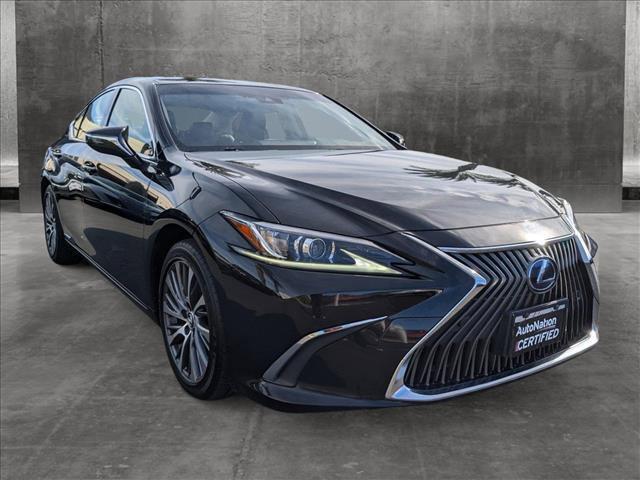 2019 lexus es 300h base