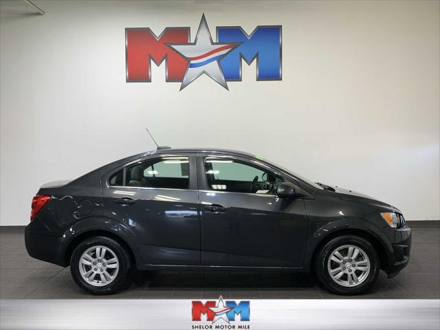 2015 chevrolet sonic lt