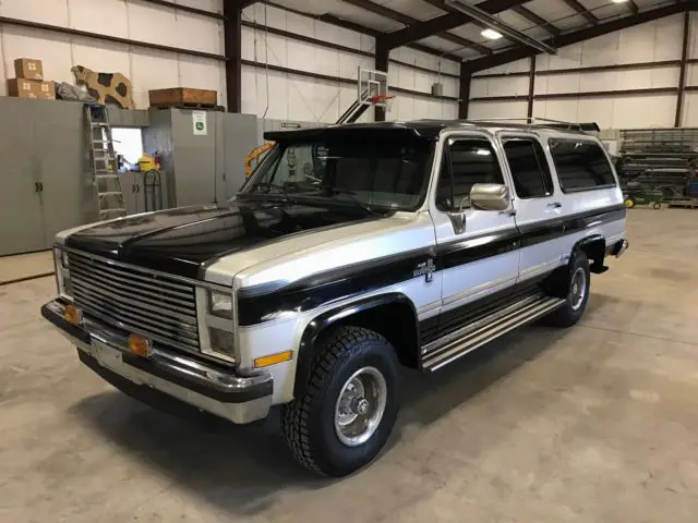 1988 chevrolet suburban 4x4 110,025 miles
