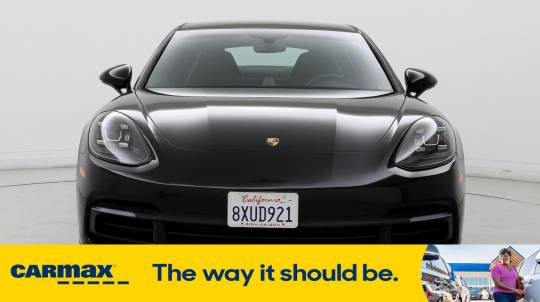 2018 Porsche Panamera