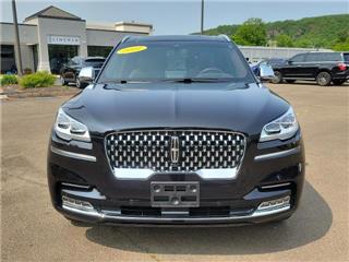 2022 Lincoln Aviator black label