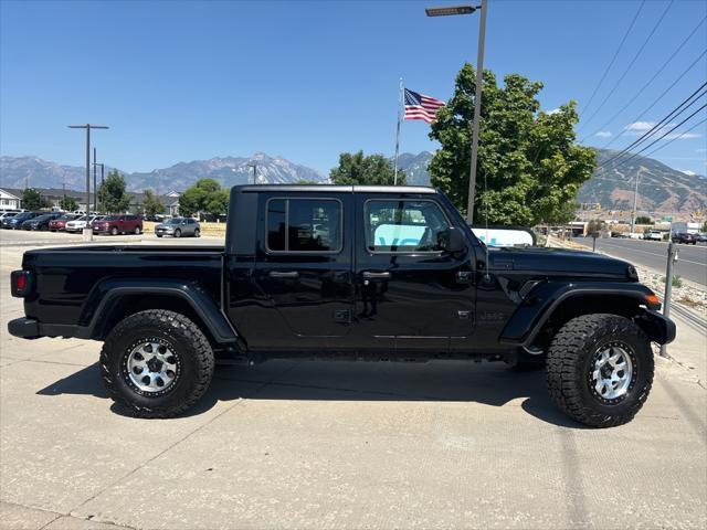 2023 jeep gladiator sport s