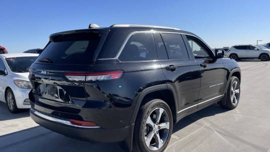 2022 Jeep Grand Cherokee