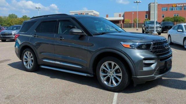 2020 ford explorer xlt