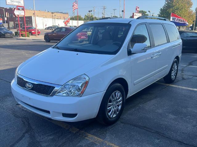 2012 kia sedona lx