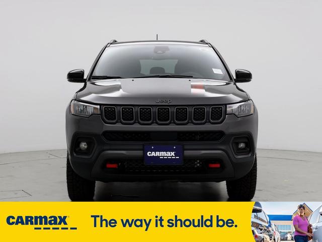 2023 jeep compass trailhawk