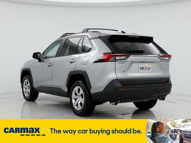 2019 toyota rav4 le