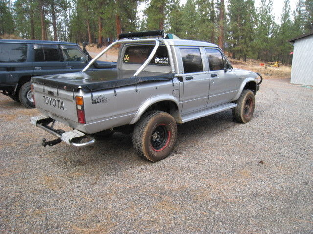 1983 double cab, rhd diesel hilux