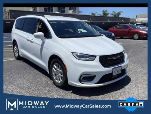 2022 chrysler pacifica touring l