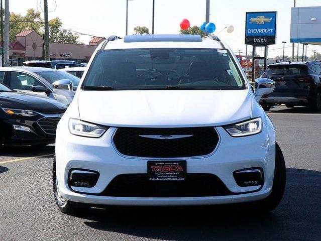 2022 chrysler pacifica limited