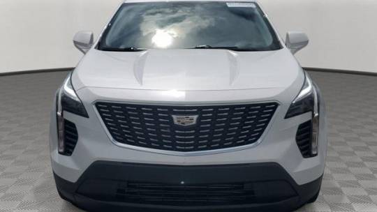 2022 cadillac xt4 luxury