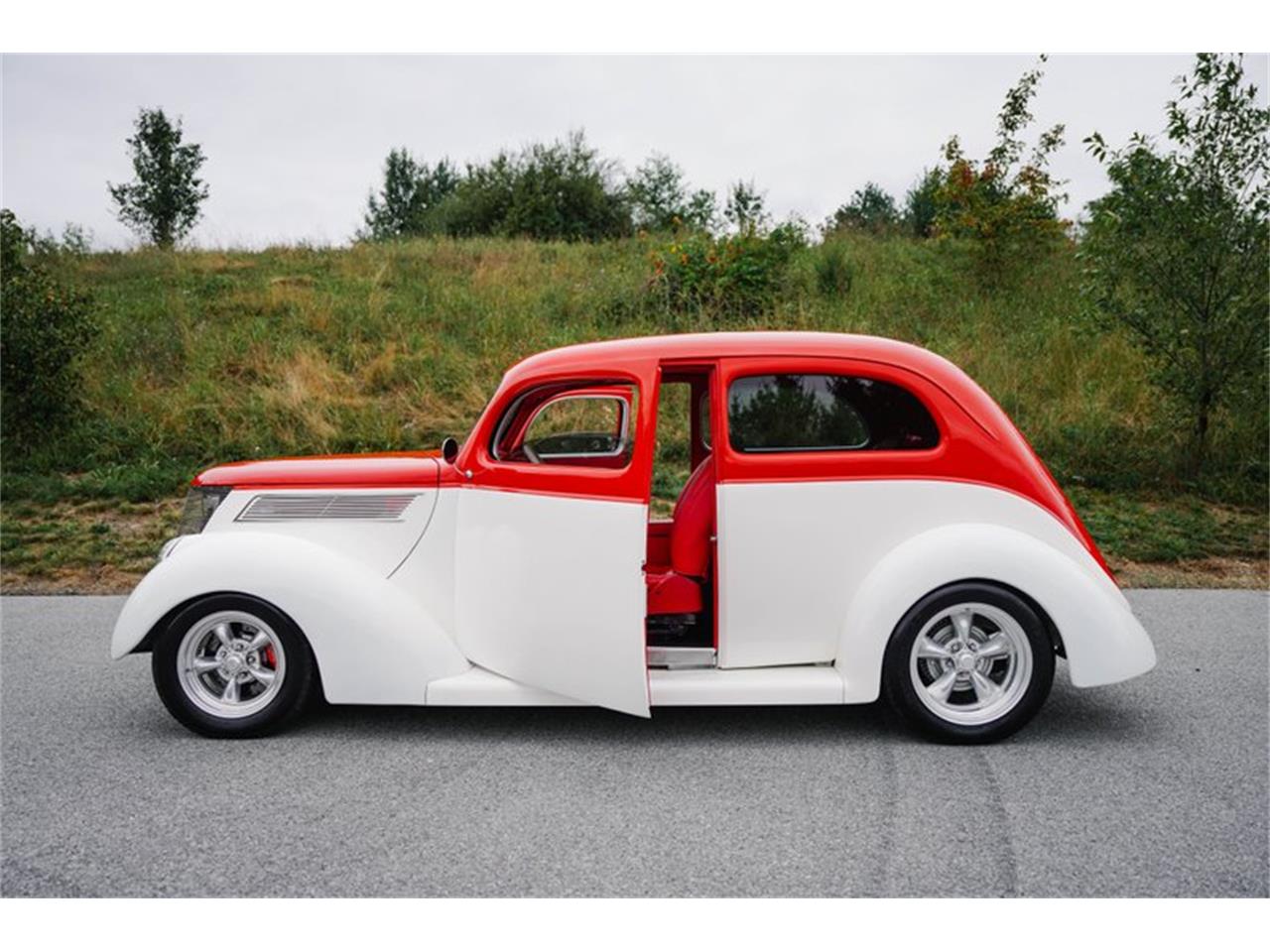 1937 ford coupe