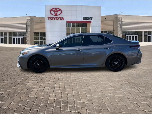 2022 toyota camry xse