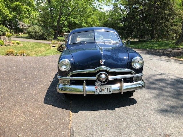 1950 ford deluxe fordor sedan