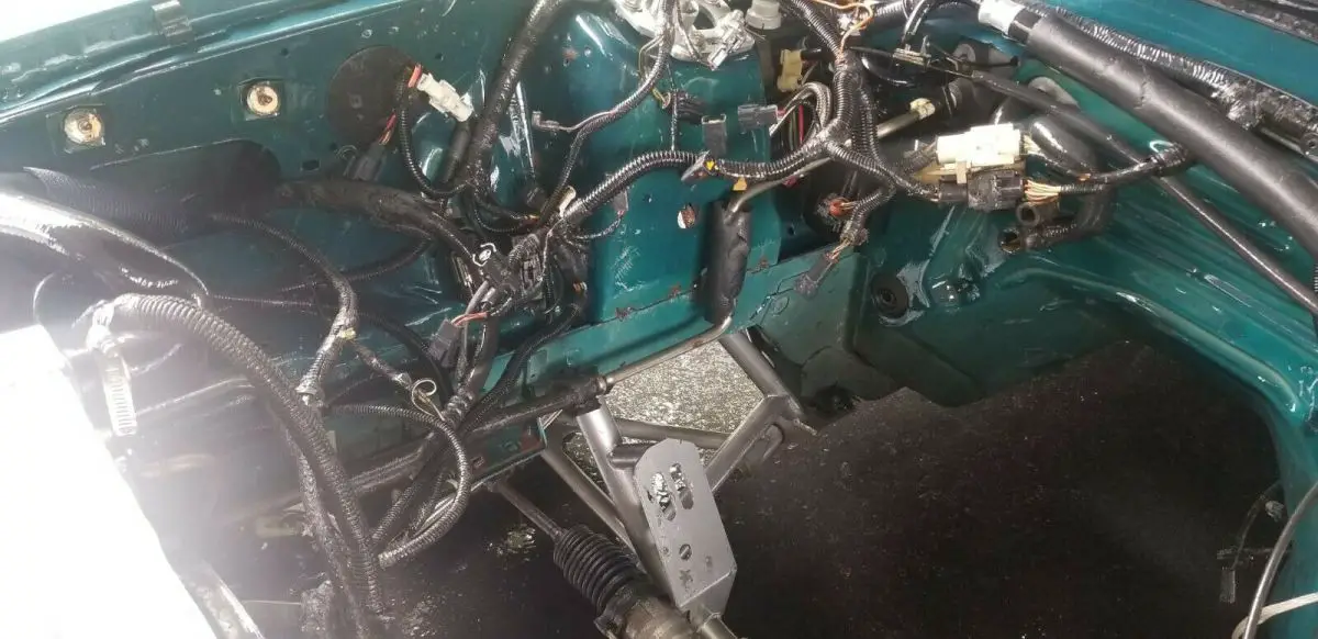 1993 ford mustang lx 5.0 fox body rolling chassis