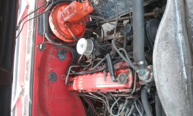 1976 chevy 1/2 ton c-10 short stepside,stock 6 cyl.3 speed,farm estate