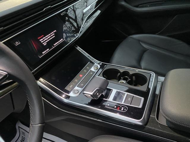 2021 audi q7 55 premium plus