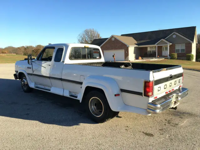1993 dodge d350 extended cab 12v cummins