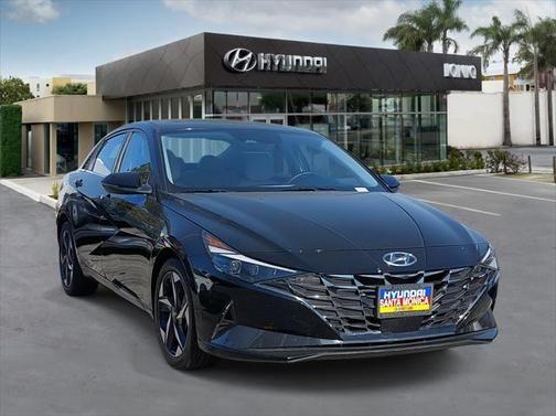 2022 hyundai elantra