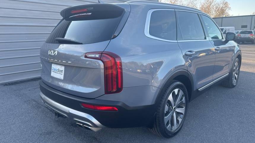 2022 kia telluride s