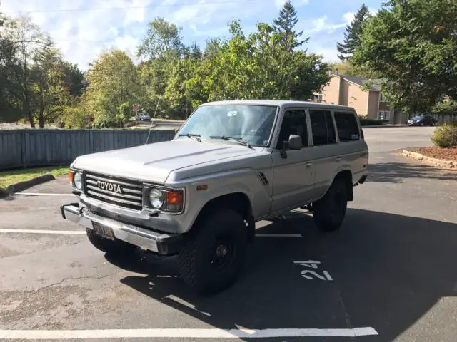 1987 tyoyota fj60 - 190k miles - no rust - great condition