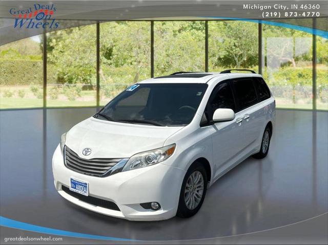 2014 toyota sienna xle