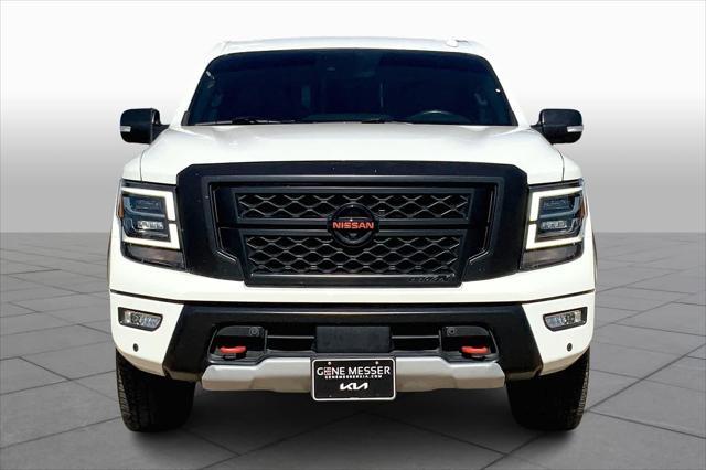 2021 nissan titan pro-4x