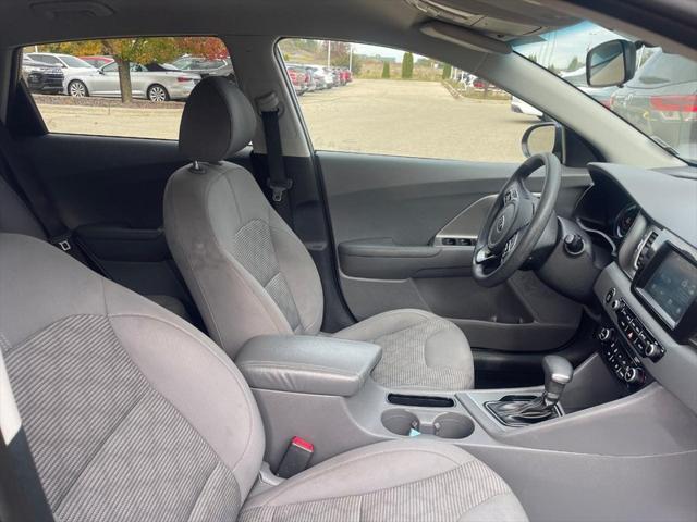 2019 kia niro lx