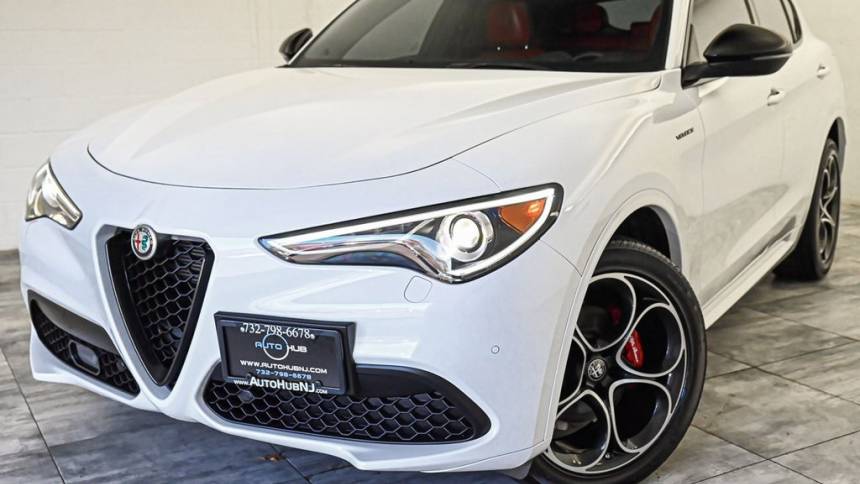 2022 alfa romeo stelvio veloce