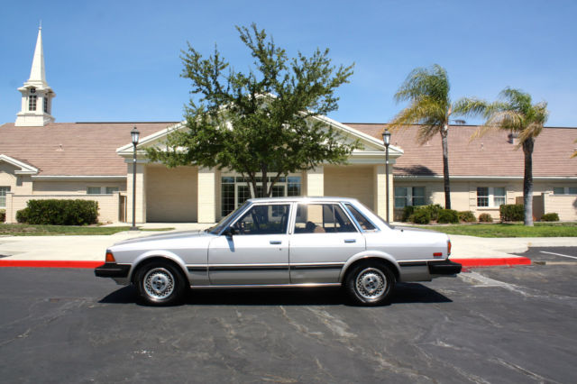 1984 toyota cressida luxury sedan 4-door 2.8l