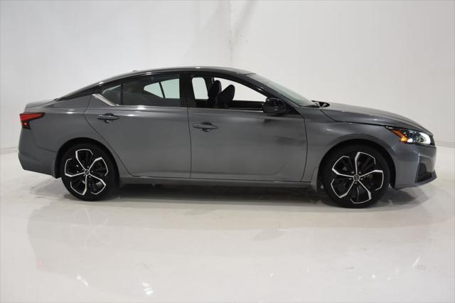 2023 nissan altima sr fwd