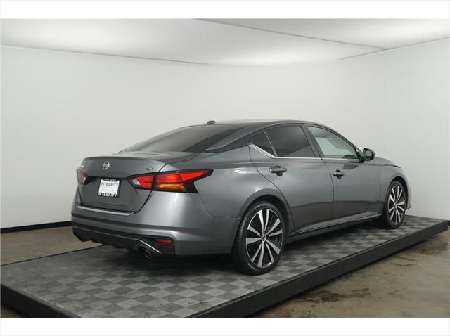 2022 nissan altima sr fwd