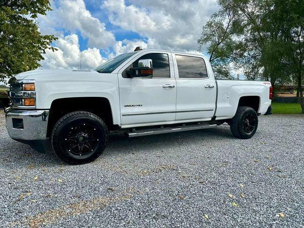 2018 chevrolet silverado 2500 ltz