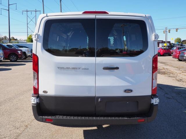 2017 ford transit cargo 250 250 3dr swb low roof cargo van w/60/40 passenger side doors for sale in salem, new hampshire