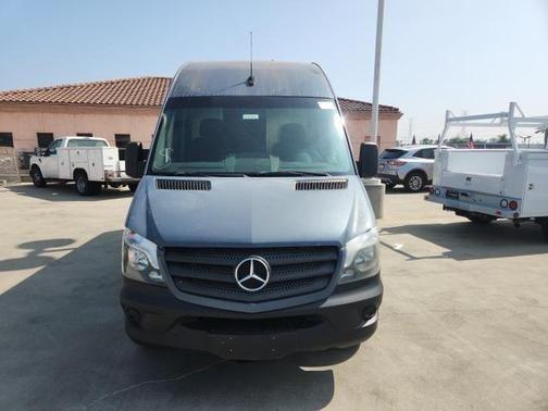 2018 mercedes-benz sprinter 2500