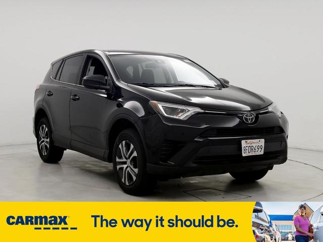 2018 toyota rav4 le