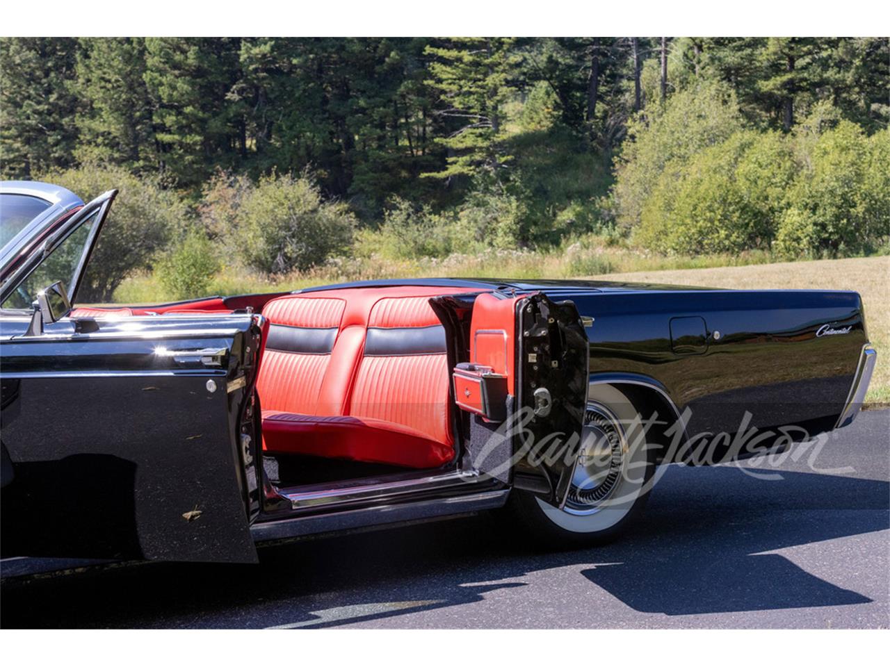 1966 lincoln continental