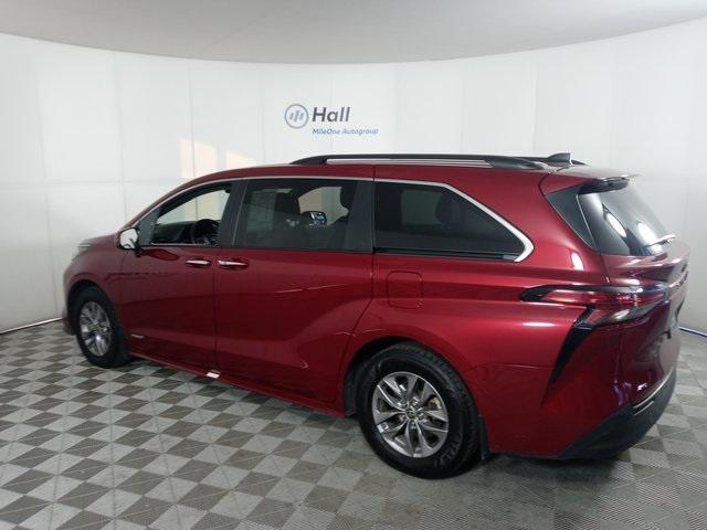 2021 toyota sienna xle 7 passenger