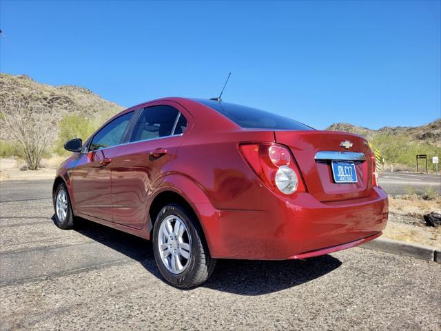 2016 chevrolet sonic lt