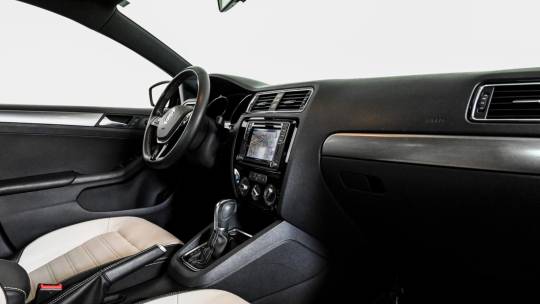 2016 Volkswagen Jetta