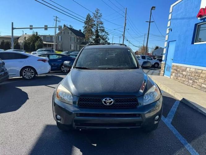 2008 toyota rav4 in hokendauqua, pennsylvania