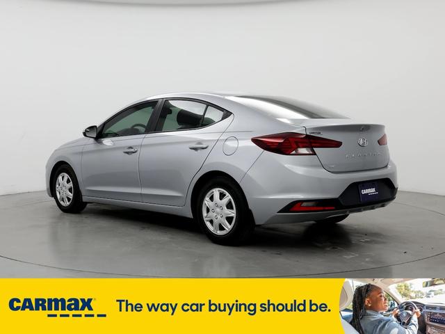 2020 hyundai elantra se