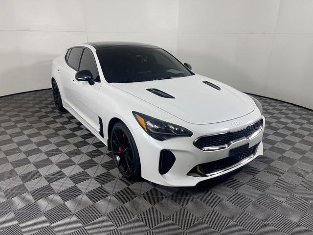 2022 kia stinger gt2