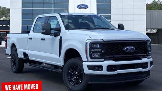 new 2024 ford super duty f-250 xl crew cab 8' box 4wd
