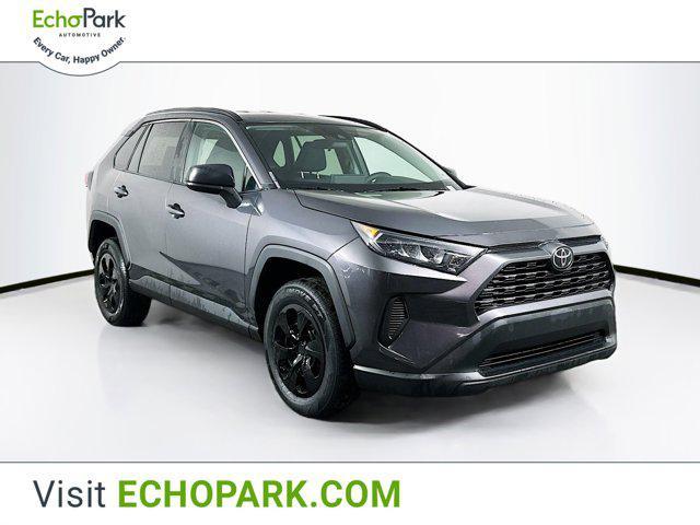 2021 toyota rav4 le