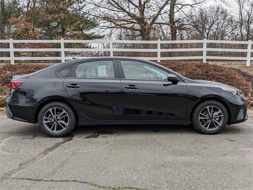 2023 kia forte lxs in bristol, connecticut