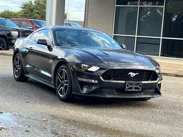 2022 ford mustang gt premium